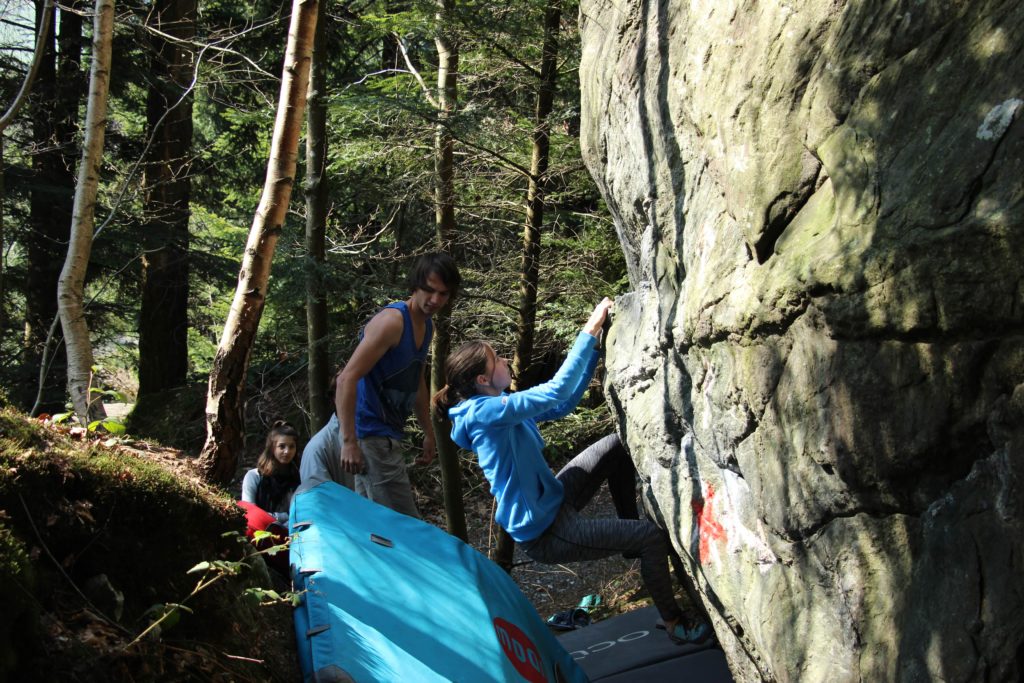 Bouldern in Chironico (BO/B/3a) Xavier Gaudet