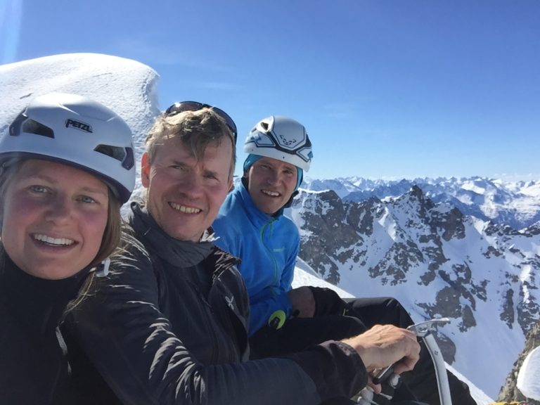 Auf dem Gipfel des Türmli