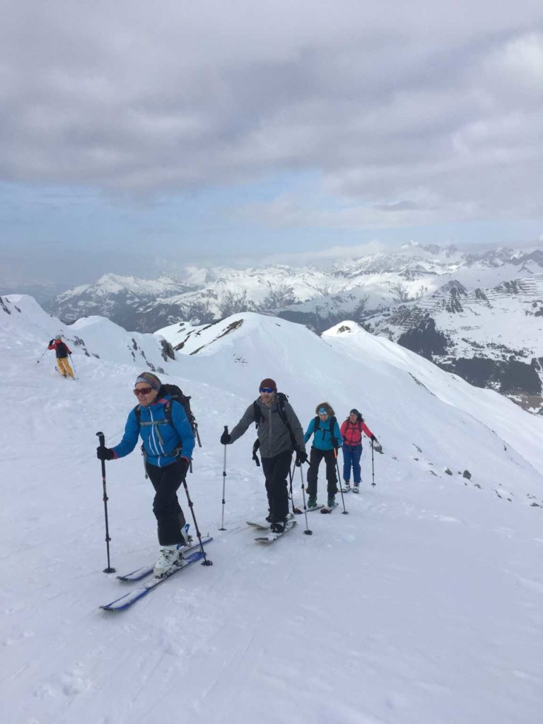 Pulverschnee um St, Antönien (S/C/WS+) Jürg Rellstab
