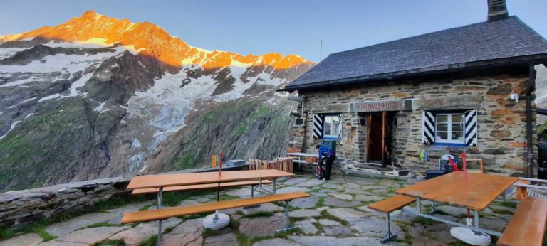 1 Chelenalphütte