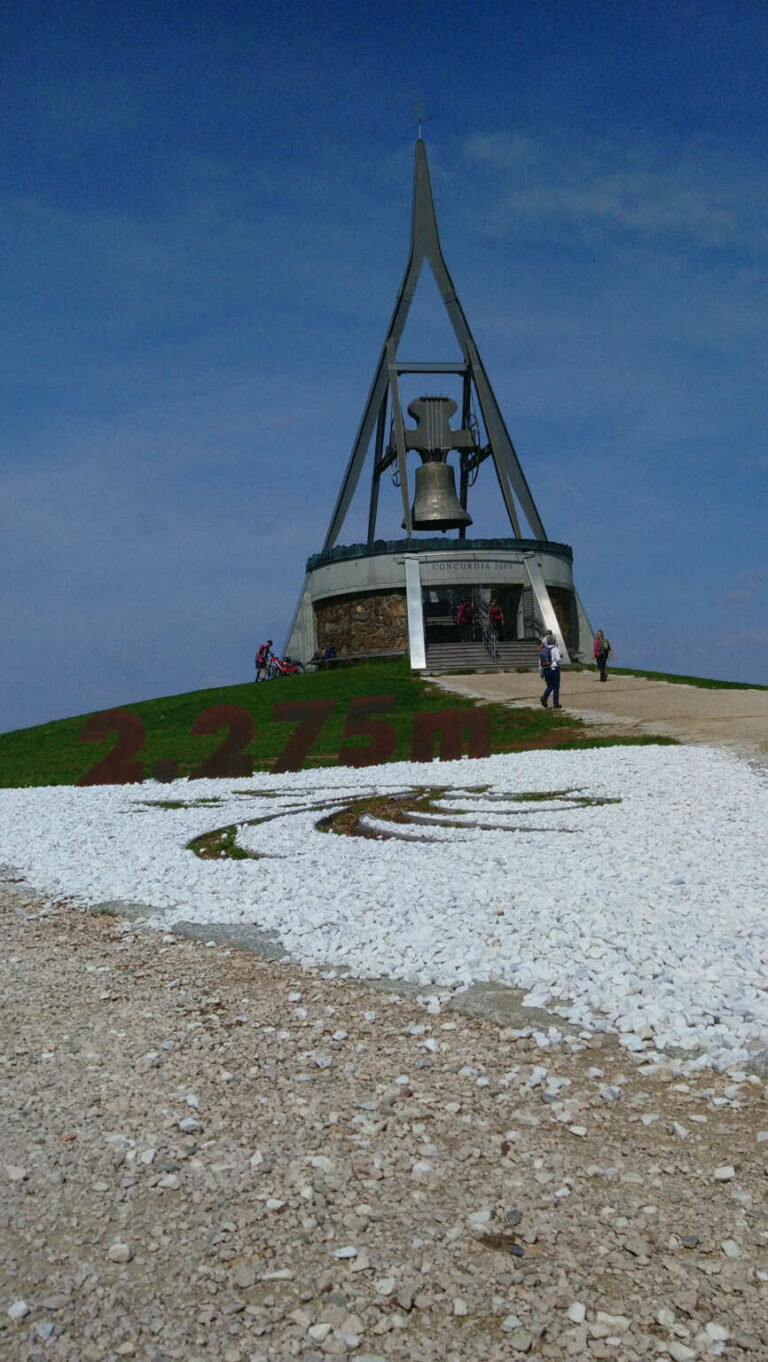 SAC_StVigil_015_GlockeKronplatz_220621
