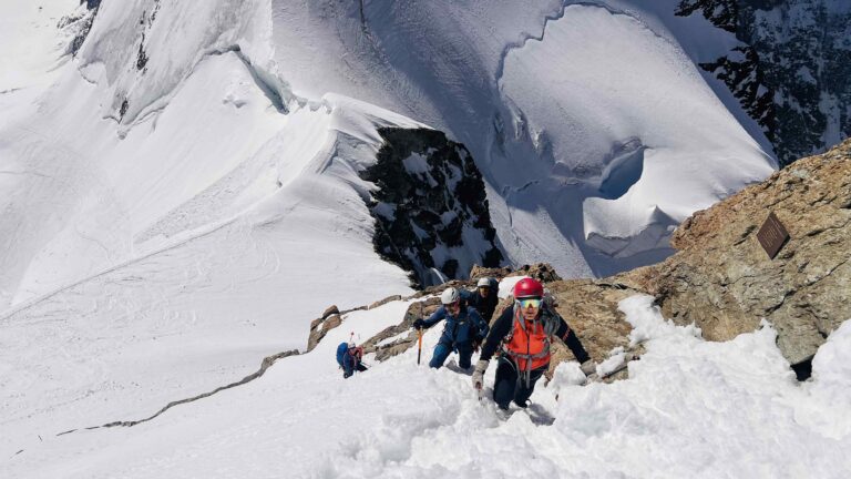 Im Gipfelhang zur Jungfrau