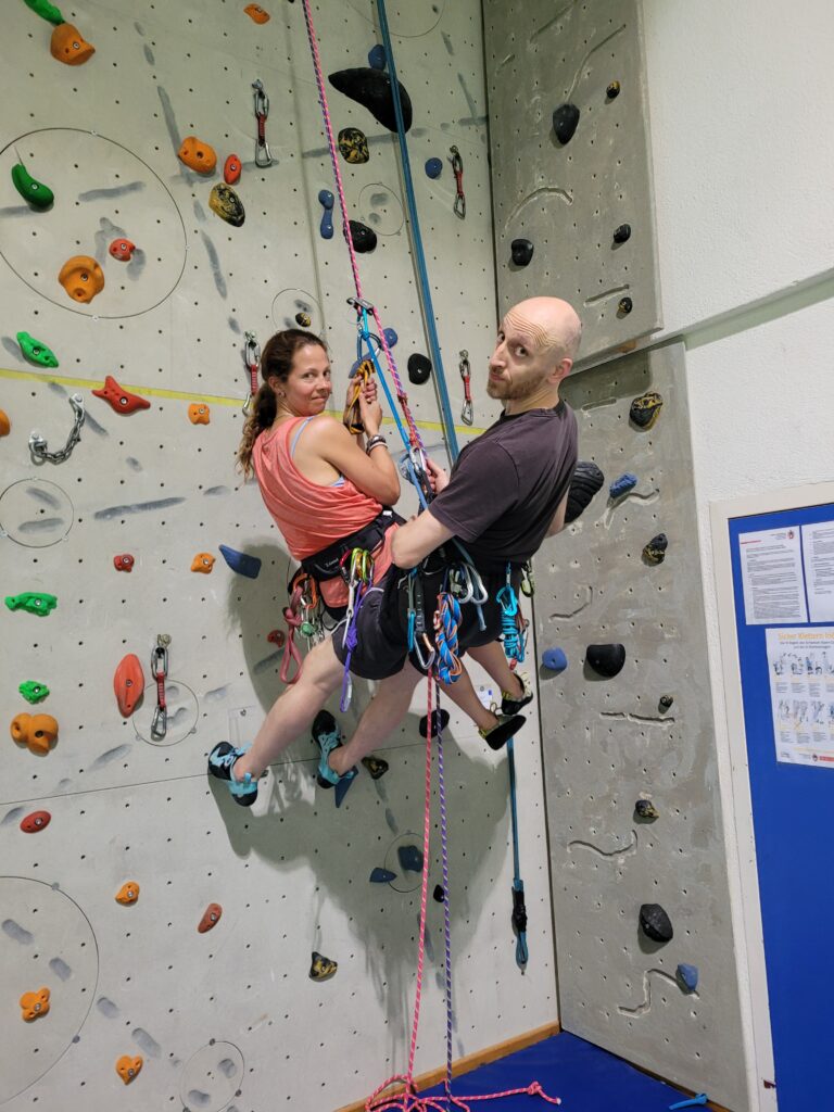 Seiltechnik 2.Teil für Klettergarten und Mehrseillängen Abendkurs (K, AU/B/5b) Franz Lischer