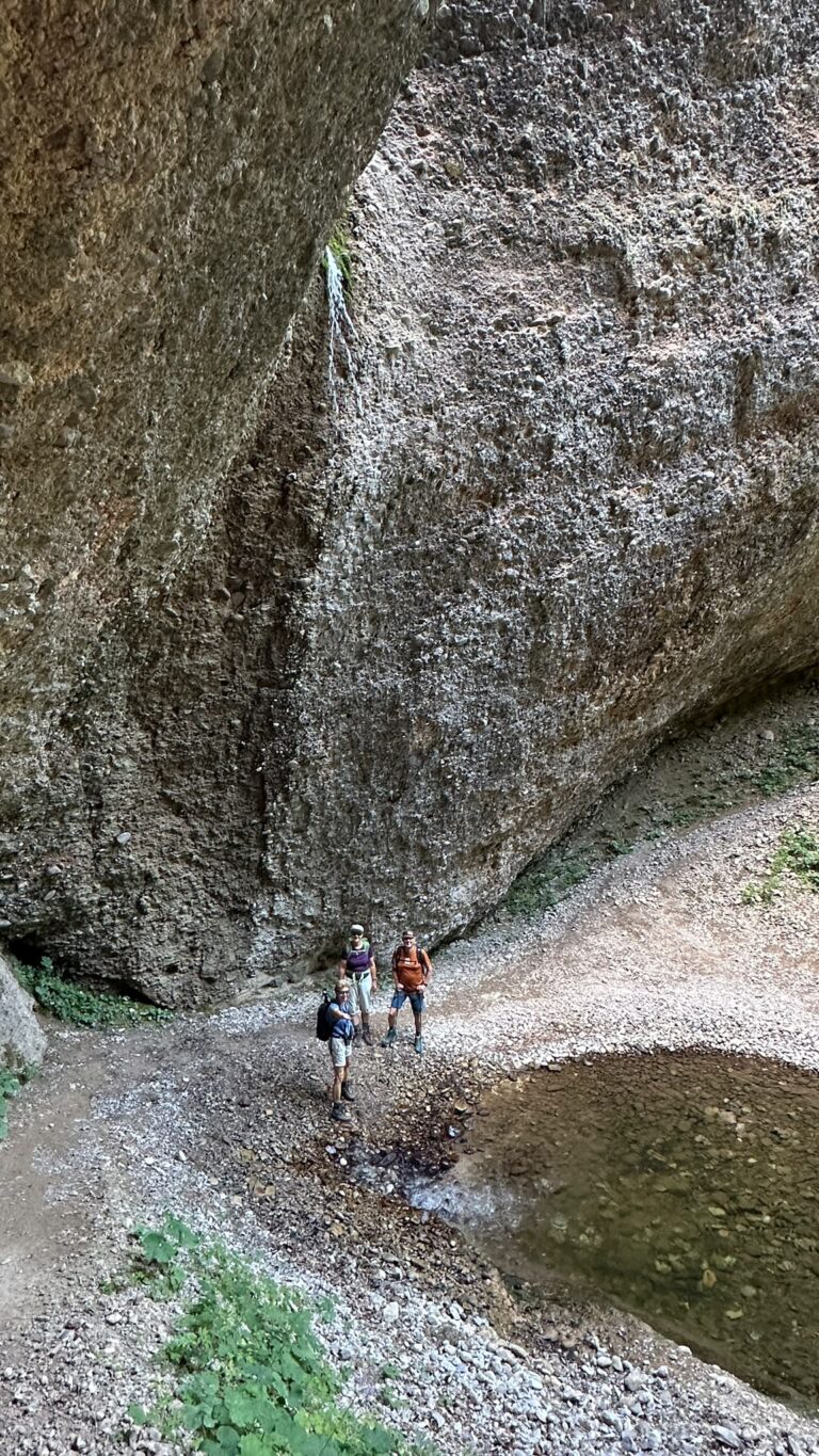 Wasserfall mit Rinnsal
